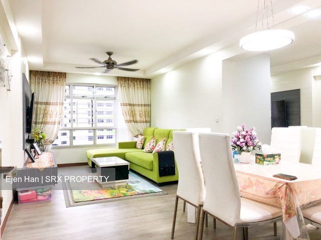 Tampines Central 7 thumbnail photo